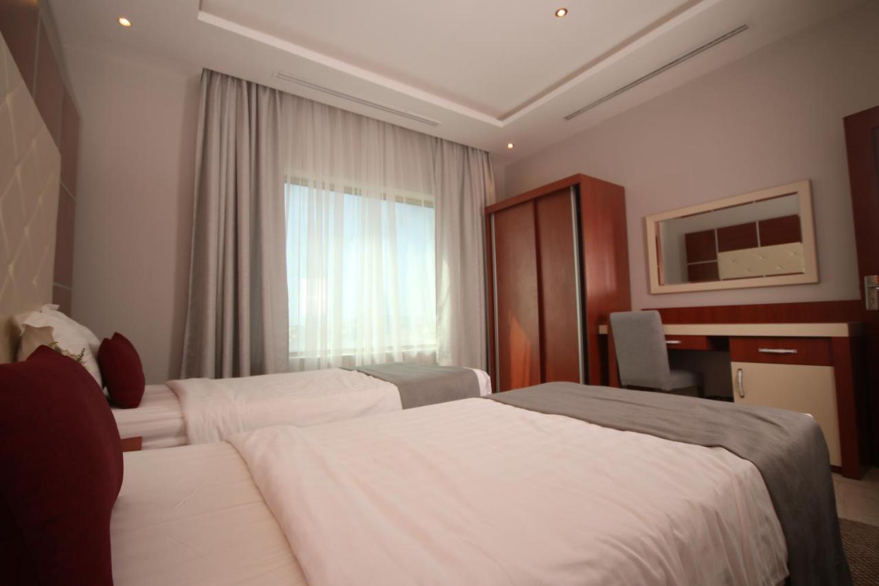 Tobal Al Zahra Hotel Apartments Jidda Exteriör bild