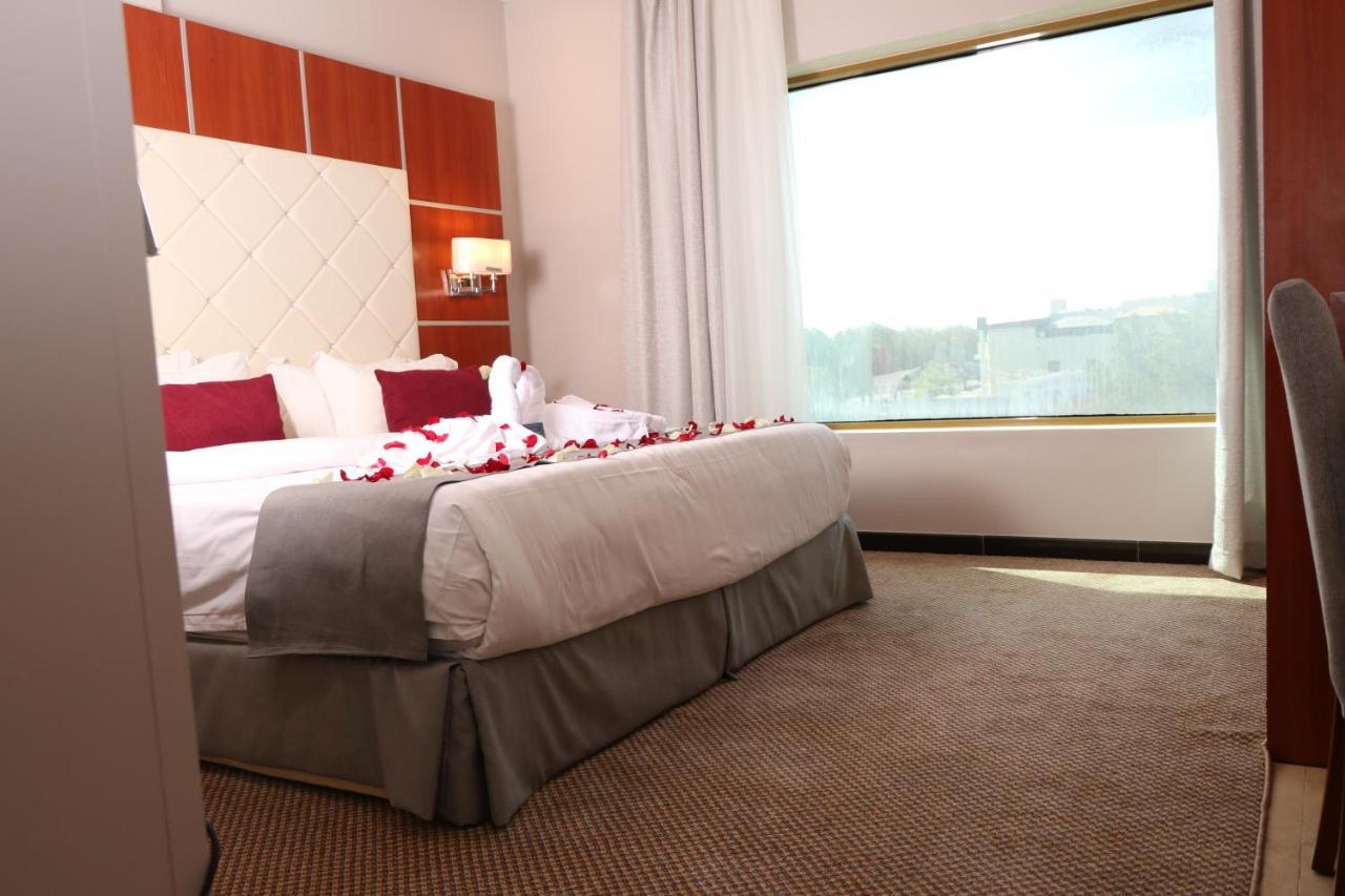 Tobal Al Zahra Hotel Apartments Jidda Exteriör bild