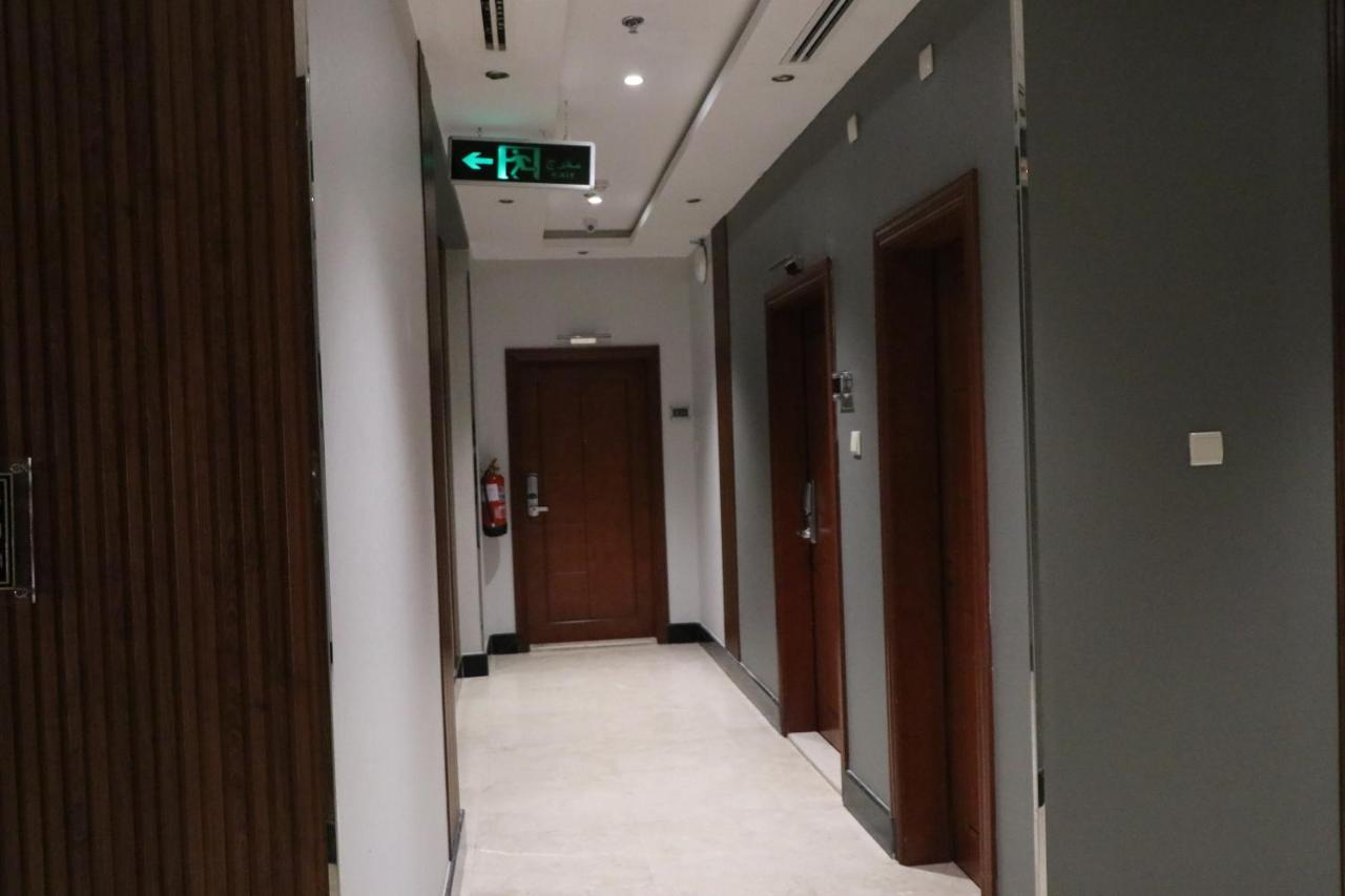Tobal Al Zahra Hotel Apartments Jidda Exteriör bild