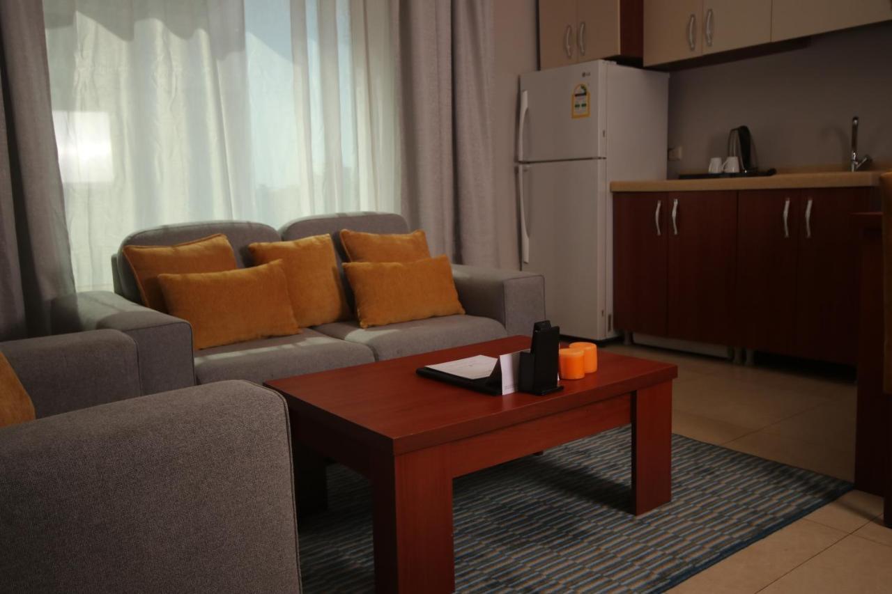 Tobal Al Zahra Hotel Apartments Jidda Exteriör bild