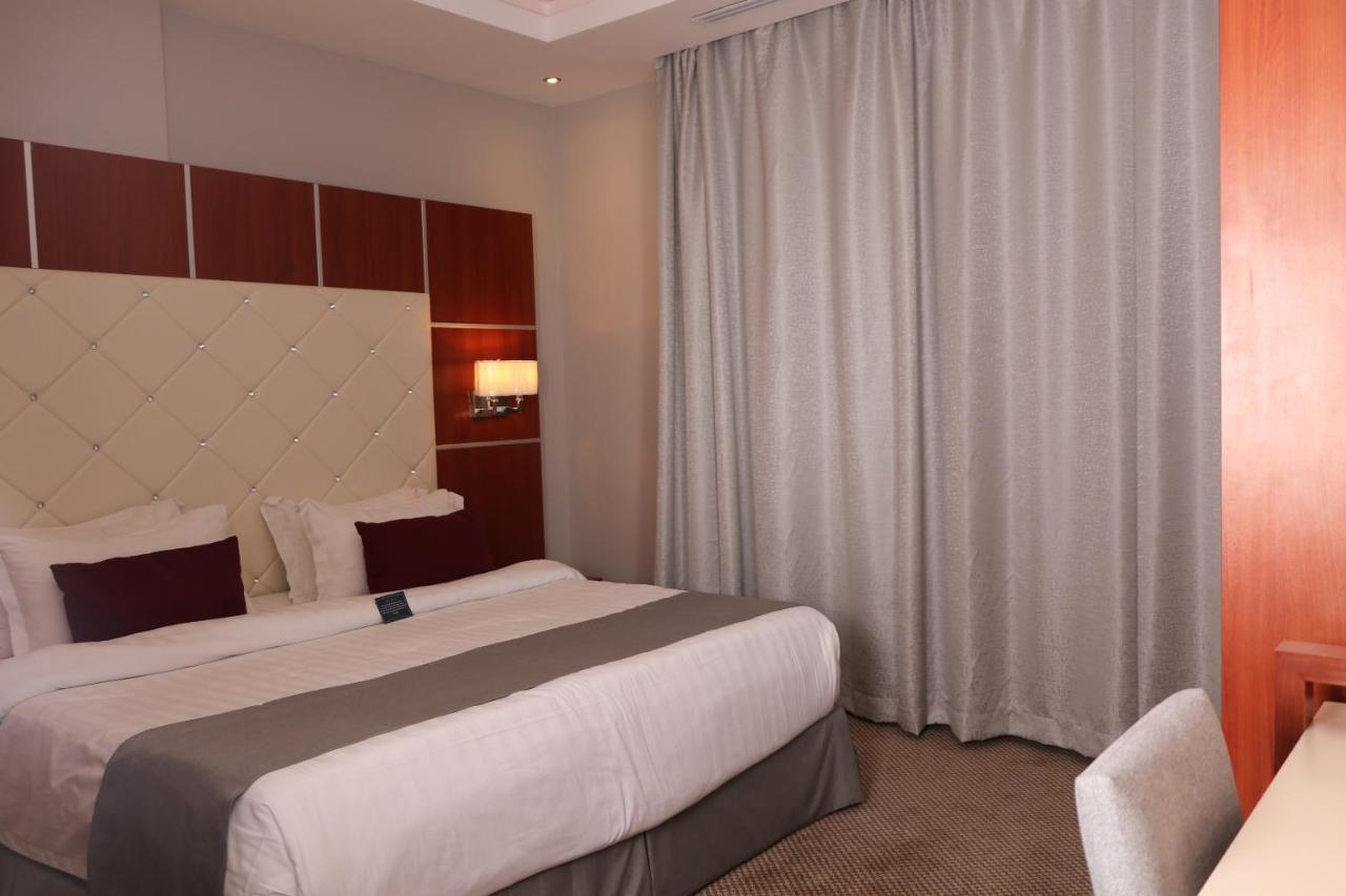 Tobal Al Zahra Hotel Apartments Jidda Exteriör bild