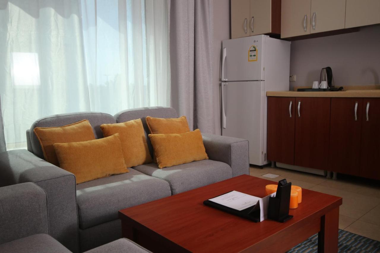Tobal Al Zahra Hotel Apartments Jidda Exteriör bild